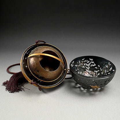 Antique Autumn Grasses Tsurikoro Incense Burner