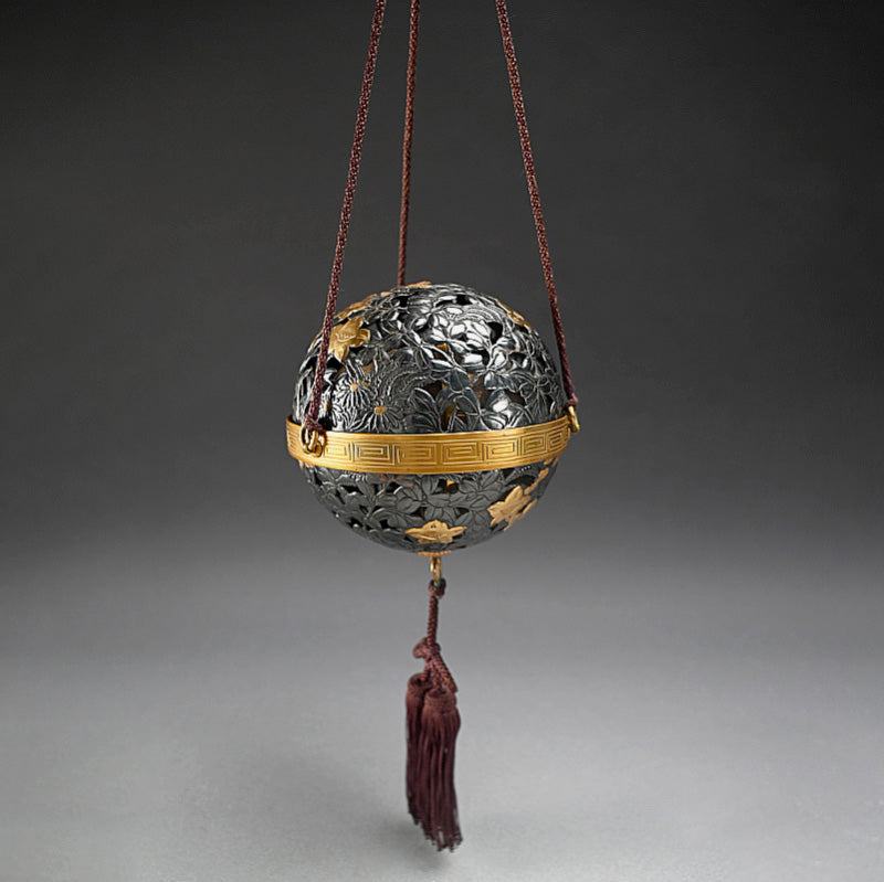 Antique Autumn Grasses Tsurikoro Incense Burner