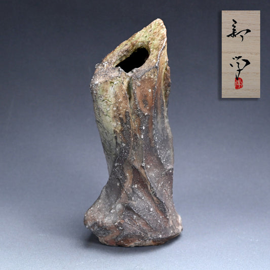 Amazing Shinogi Vase ー新 学 "伊賀 鎬花入"