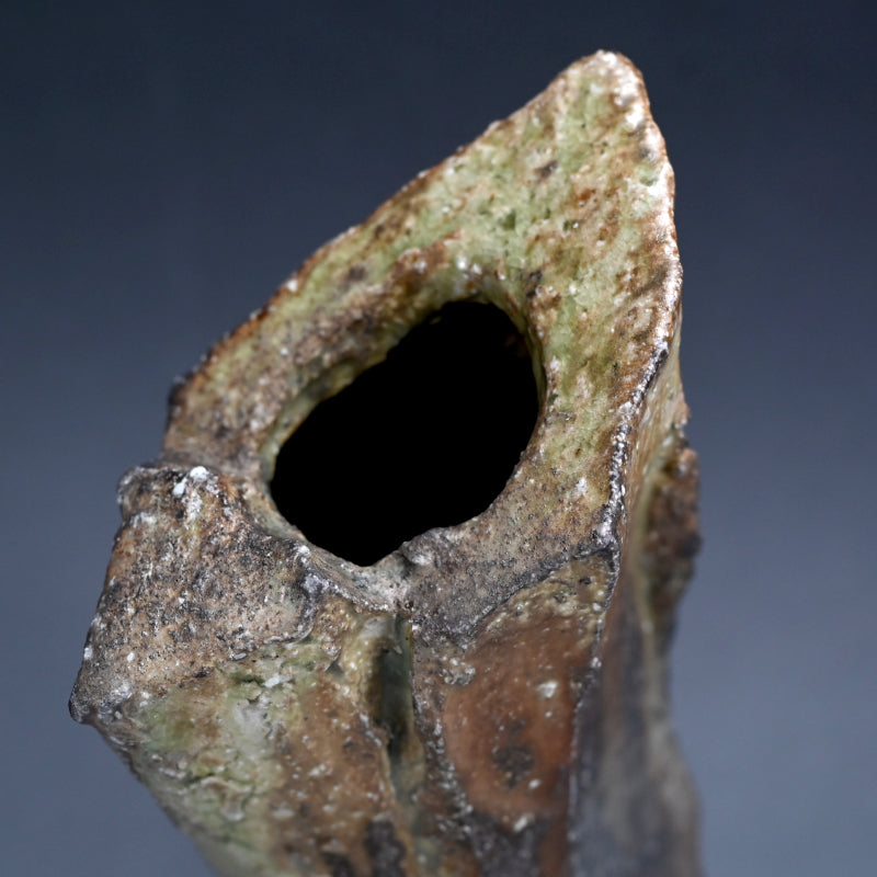 Amazing Shinogi Vase ー新 学 "伊賀 鎬花入"