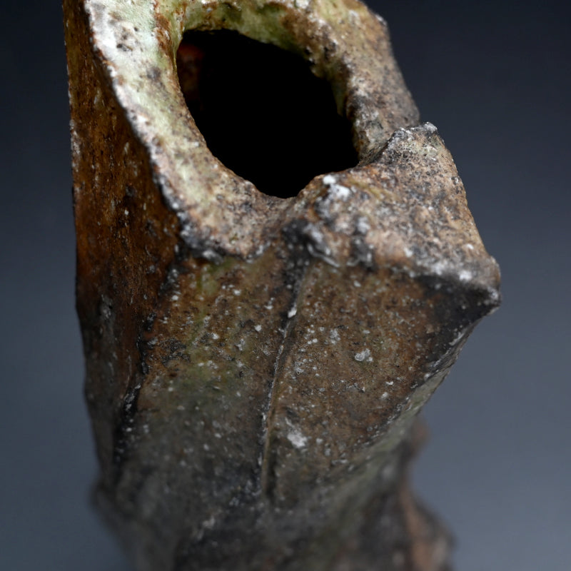 Amazing Shinogi Vase ー新 学 "伊賀 鎬花入"