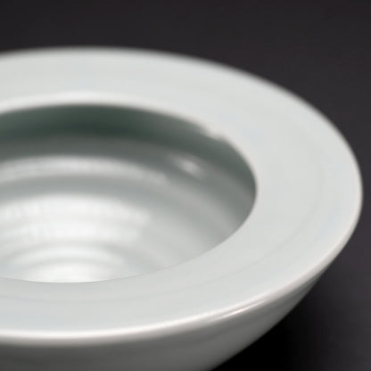 Wavy White porcelain