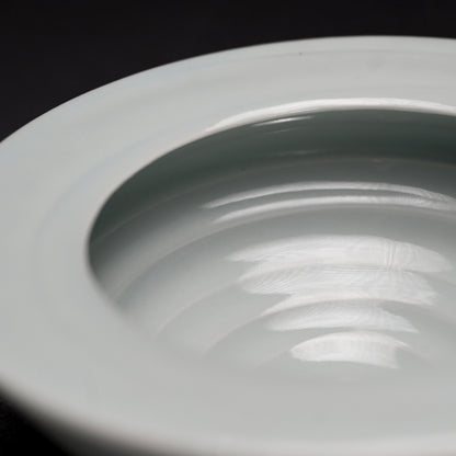 Wavy White porcelain