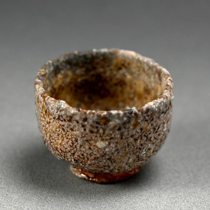 Natural Ash Glazed Shigaraki Guinomi ー古谷 剛敏 "信楽自然釉 ぐい呑み"