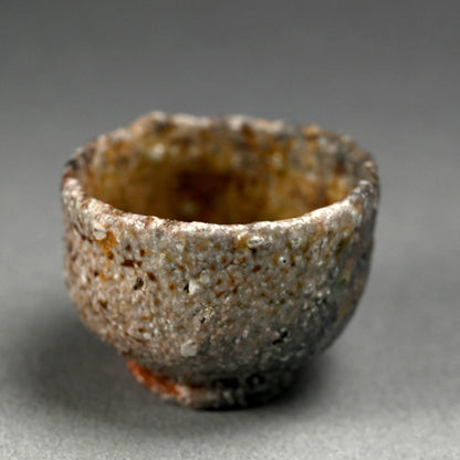 Natural Ash Glazed Shigaraki Guinomi ー古谷 剛敏 "信楽自然釉 ぐい呑み"