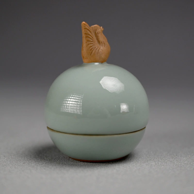 Porcelain Kogo Incense Case, 1921, Zodiac