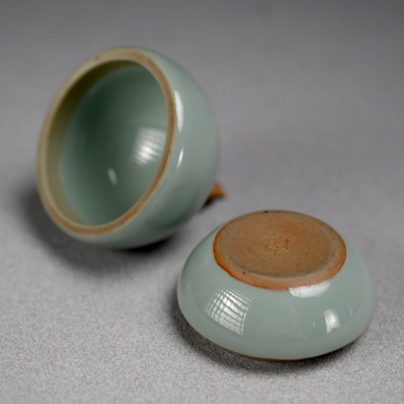 Porcelain Kogo Incense Case, 1921, Zodiac