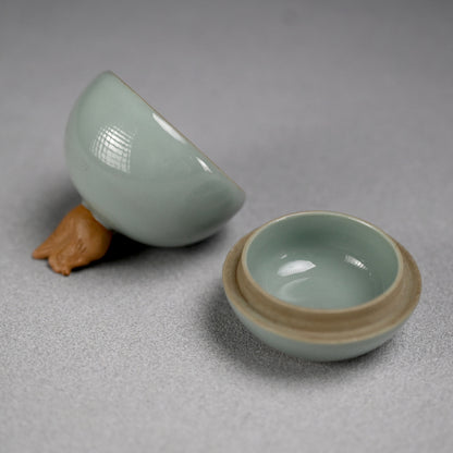 Porcelain Kogo Incense Case, 1921, Zodiac