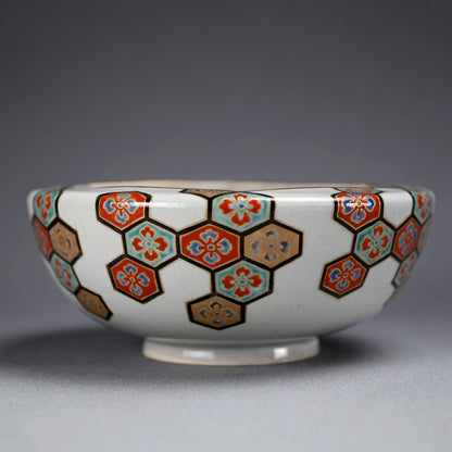 Antique Japanese Ninsei Bowl ー真葛香山 "亀甲模様 菓子器"