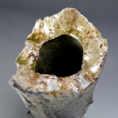Iga Shinogi Vase ー新 学 “伊賀 鎬花入”