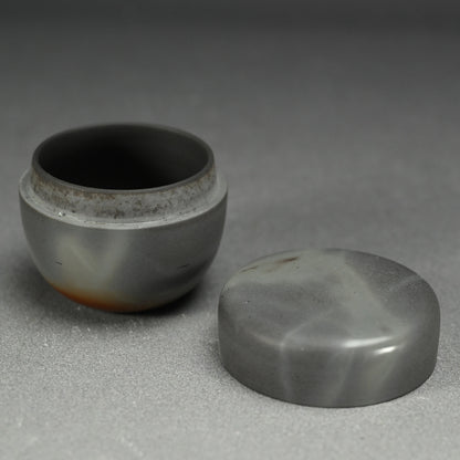 Rare! Ao-Bizen Natsume Tea Container ー岸本明彦 "備前 棗"