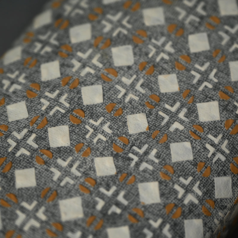 陶箱 ー山路和夫「剪紙繋型文陶筥」出品