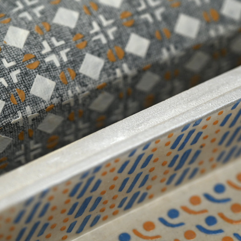 陶箱 ー山路和夫「剪紙繋型文陶筥」出品