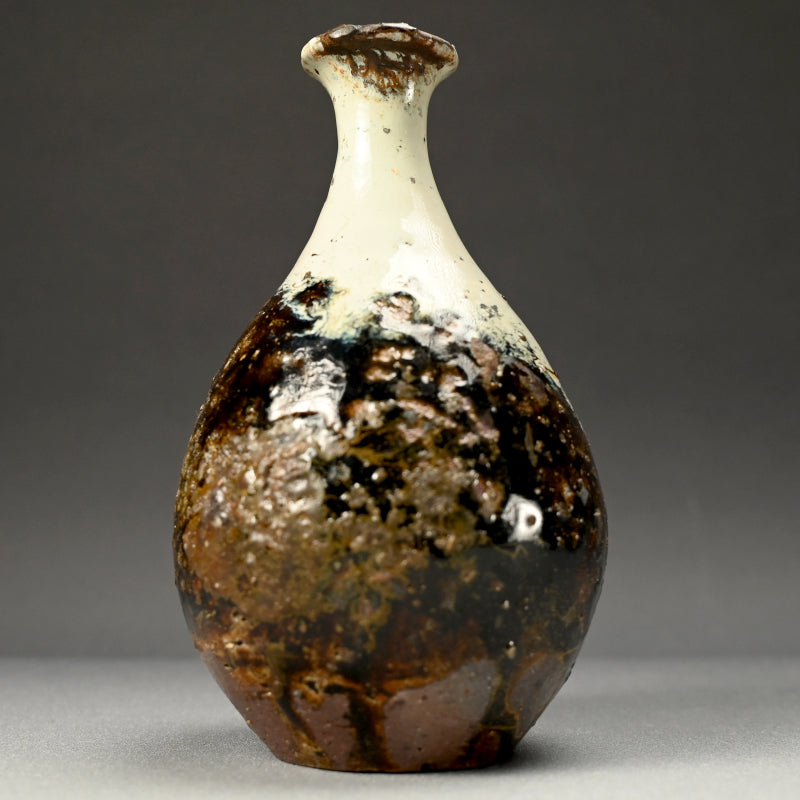 Stellar Chossen Karatsu Vase ー中川 自然坊 "挑戦唐津鶴首花入"