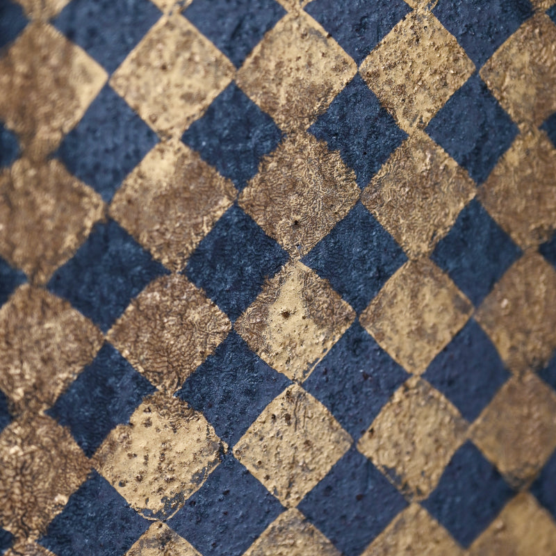 Gold and Black Geometric Ceramic box ー山本 教行 "金彩陶角筥"