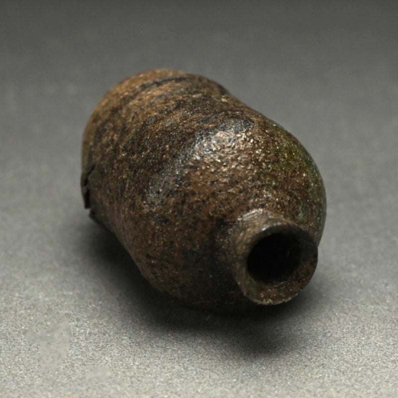 Classic Ash Glazed Tokkuri ー加守田 章二 "徳利"