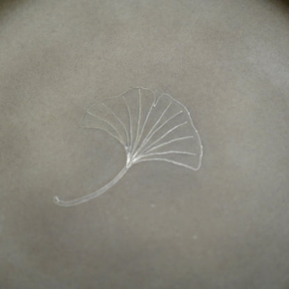 Cloisonne box (ginkgo leaves) ー石坂 久美子 “有線七宝蓋物 (いちょう)”