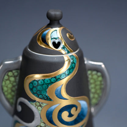 Unusual gold decorated Porcelain Koro ー"純プラチナ彩 流水"