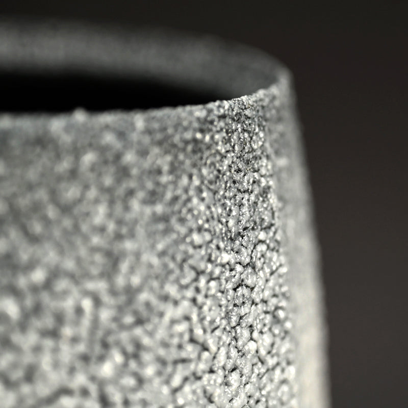 Contemporary Aoshino Vase ー酒井 博司 "藍色志野花入れ"