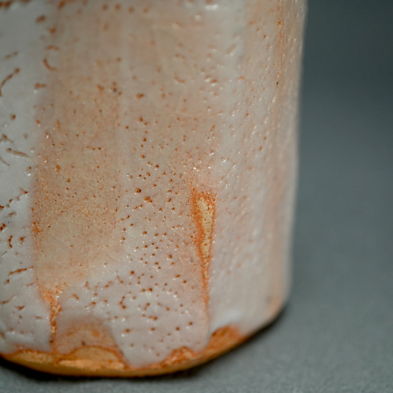 現代竹形志野花瓶 LNT ー加藤孝造「志野竹花入」