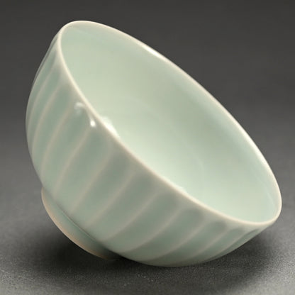 Set Five Seihakuji Porcelain Bowls ー"青白磁鉢五客組"