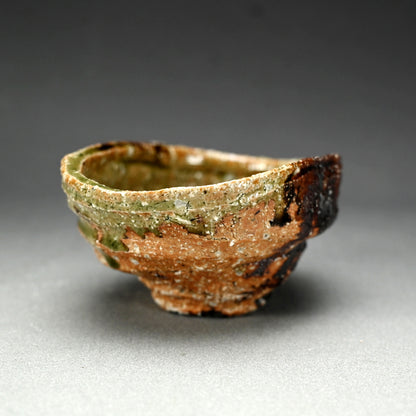 Contemporary Ash Glazed Chawan ー"茶碗"