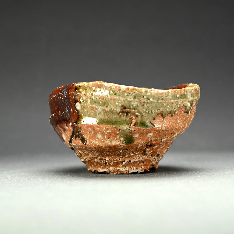 Contemporary Ash Glazed Chawan ー"茶碗"