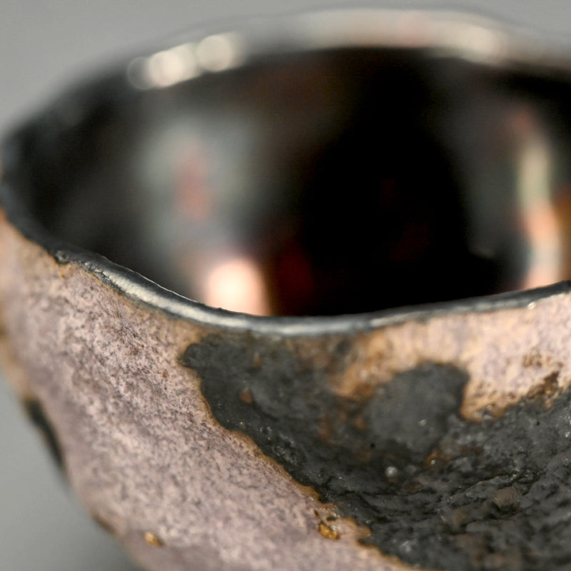 Sake cup Guinomi ー稲吉 オサム “白金彩刳貫 ぐい吞み”