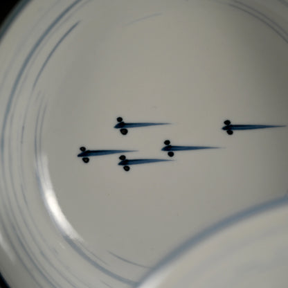 静かな染付鉢セット ー近藤髙弘「めだか染付鉢」