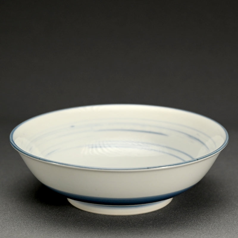 静かな染付鉢セット ー近藤髙弘「めだか染付鉢」