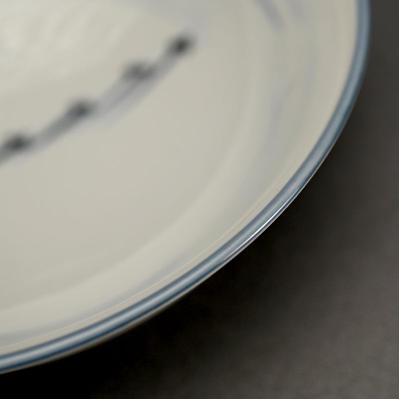 静かな染付鉢セット ー近藤髙弘「めだか染付鉢」