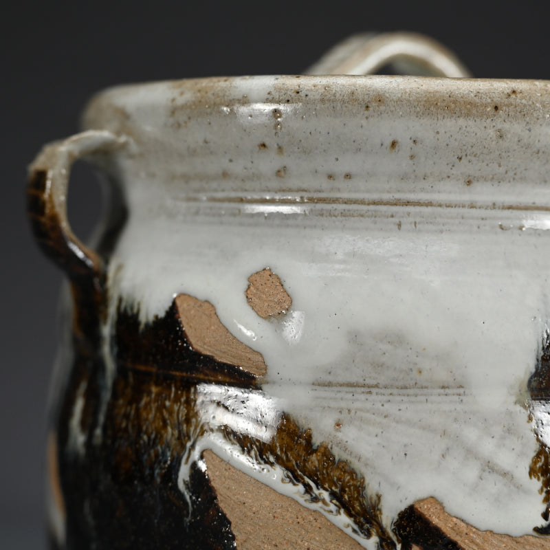 Tataki Chosen Karatsu Mimitsuki Mizusashi ー十三代 中里 太郎右衛門 "叩き朝鮮唐津耳付水指"