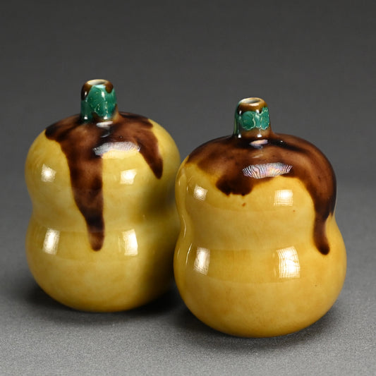 Kutani Porcelain. Tokkuri Sake Set A