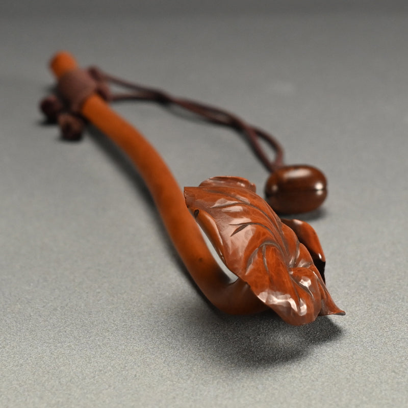 Antique Lotus Shaped Boxwood Nyoi ー黄陽木霊芝如意