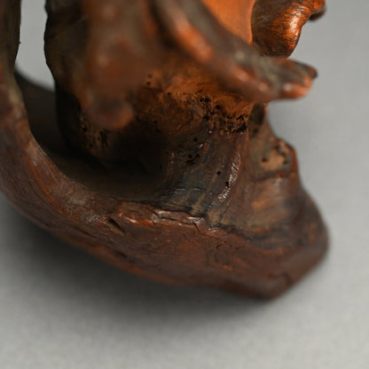 Root-Wood Stand