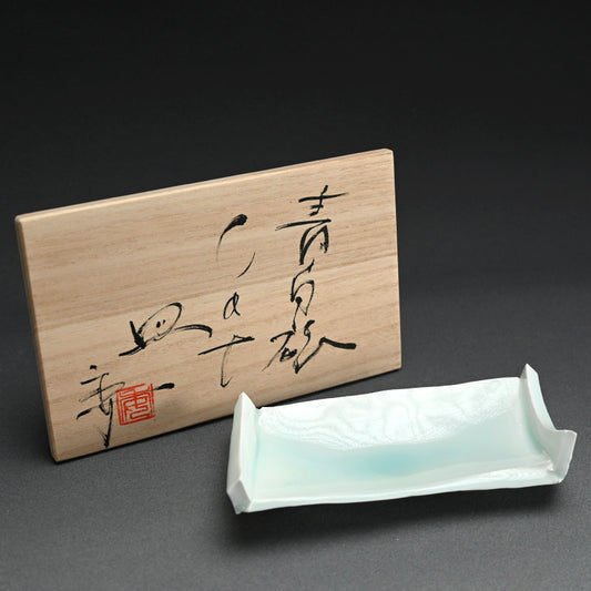 Celadon dish ー“青白磁 Cut皿”