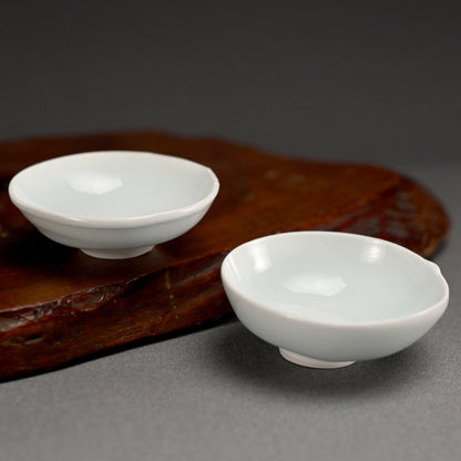 Contemporary Guinomi Porcelain Sake Cup B ー“ぐい呑”