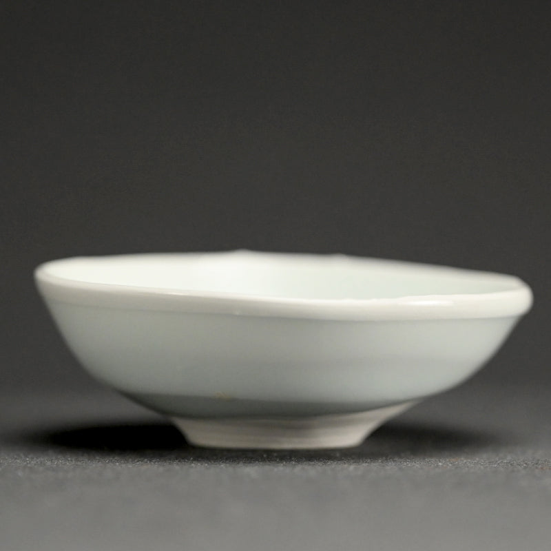 Contemporary Guinomi Porcelain Sake Cup B ー“ぐい呑”