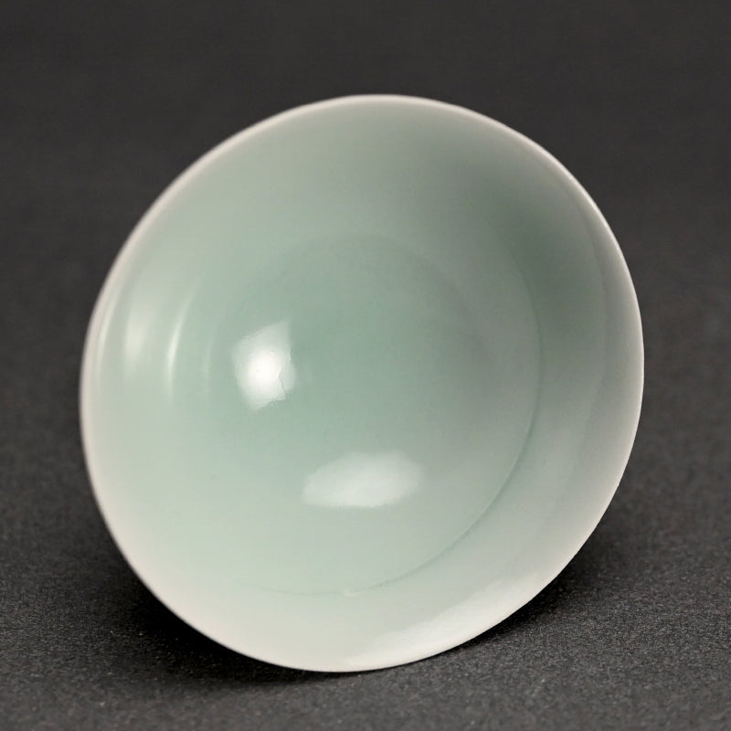 Contemporary Guinomi Sake Cup ー“青白磁 ぐい呑”