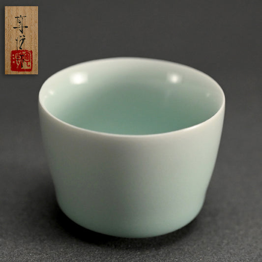 Contemporary Guinomi Sake Cup ー“青白磁 ぐい呑”