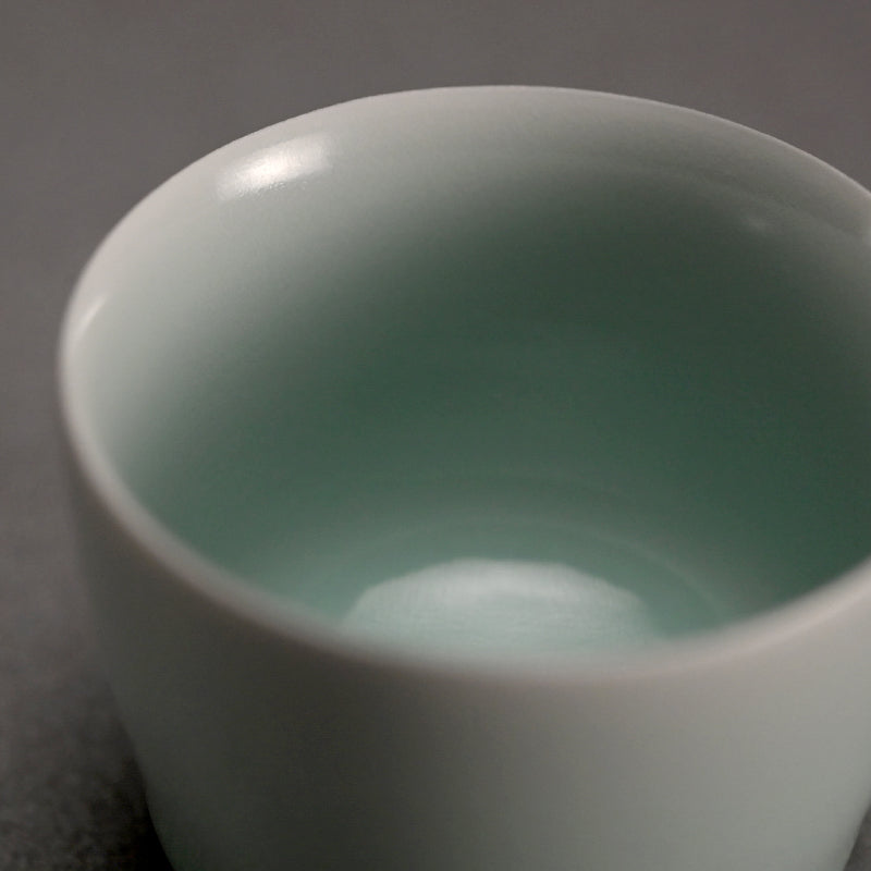 Contemporary Guinomi Sake Cup ー“青白磁 ぐい呑”