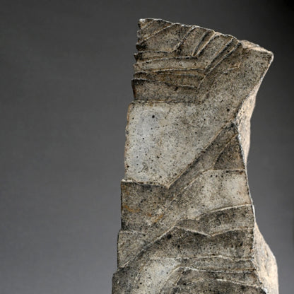 Tall Striated Vase ー佐藤 和彦 "石化瓷彫文壺”