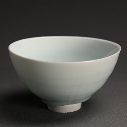 Seihakuji Chawan Tea Bowl ー“青白磁 茶碗”