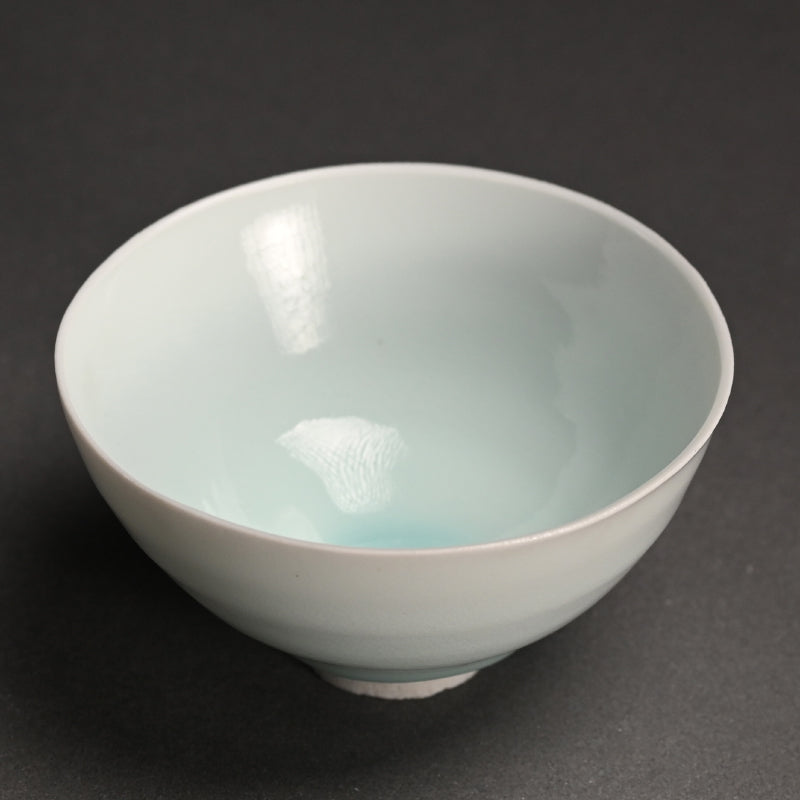 Seihakuji Chawan Tea Bowl ー“青白磁 茶碗”