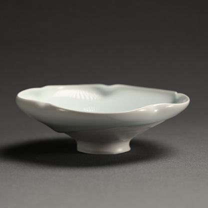 Contemporary Porcelain Flower Bowl ー“青白磁 輪花鉢”