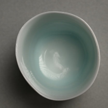 Contemporary Celadon Soba Cup ー“青白磁 ちょこ”