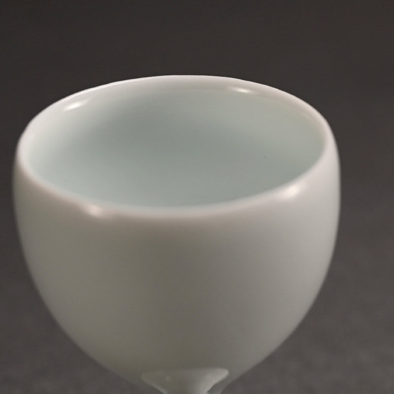 Exquisite Bajohai Porcelain Sake Cup ー“青白磁 馬上杯”