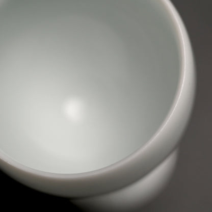 Exquisite Bajohai Porcelain Sake Cup ー“青白磁 馬上杯”