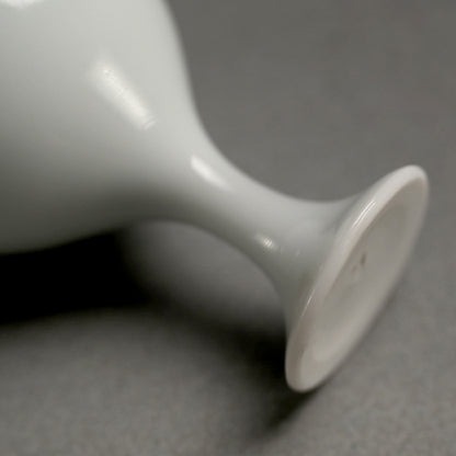 Exquisite Bajohai Porcelain Sake Cup ー“青白磁 馬上杯”