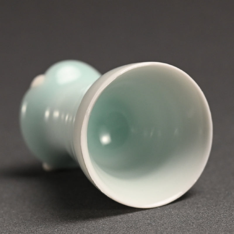 Contemporary Celadon Guinomi ー“青白磁 杯”